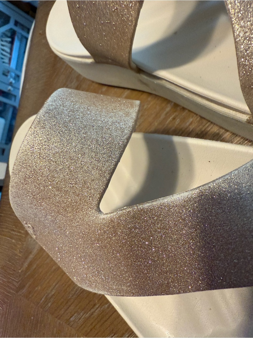 CROCS Women’s Glitter Slide Sandals in Gold/ Cream - Picture 8 of 8